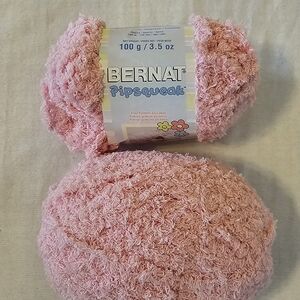 Lot 2 Skeins BERNAT PIPSQUEAK Bulky #5 Yarn Tickle Me Pink Chenille Polyester